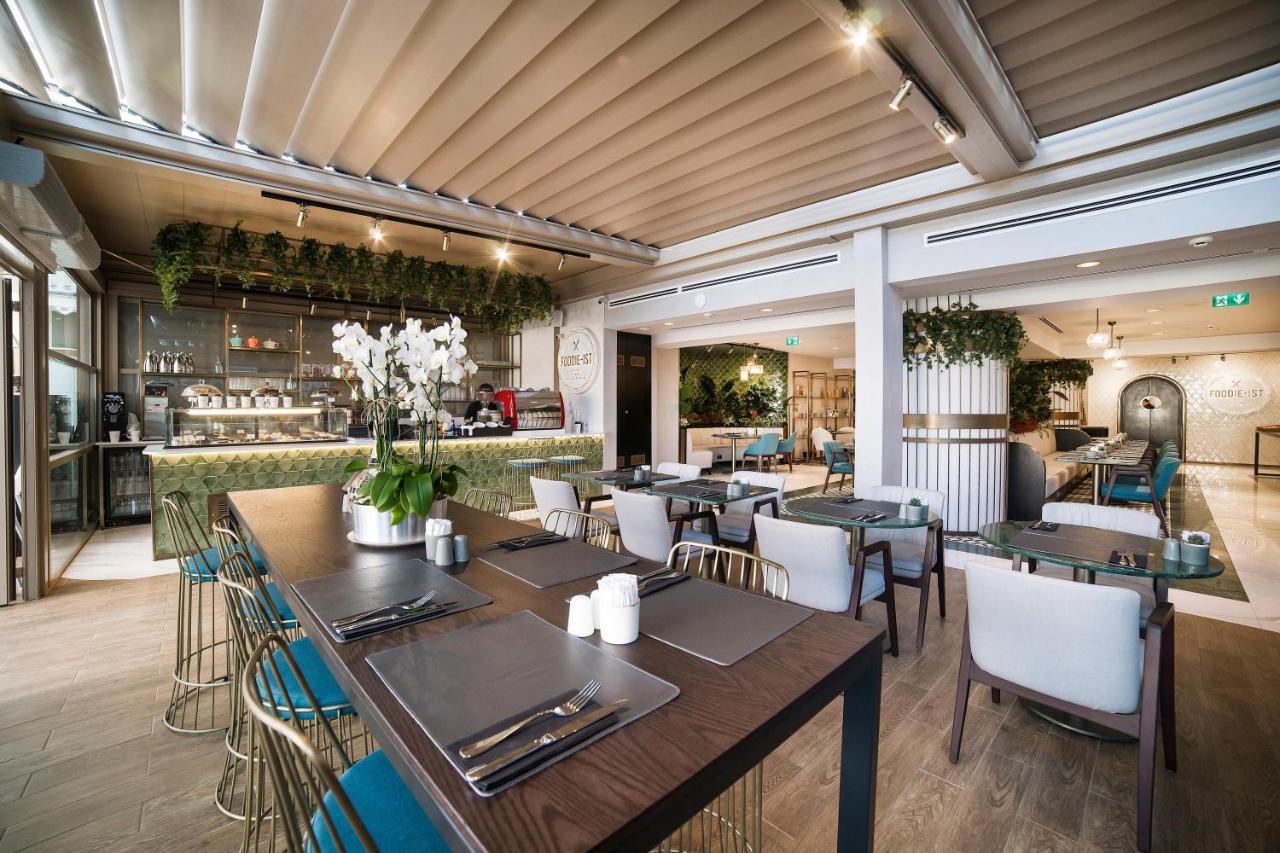 Vogue Hotel Supreme Istanbul Exterior photo The Club at London Heathrow Airport