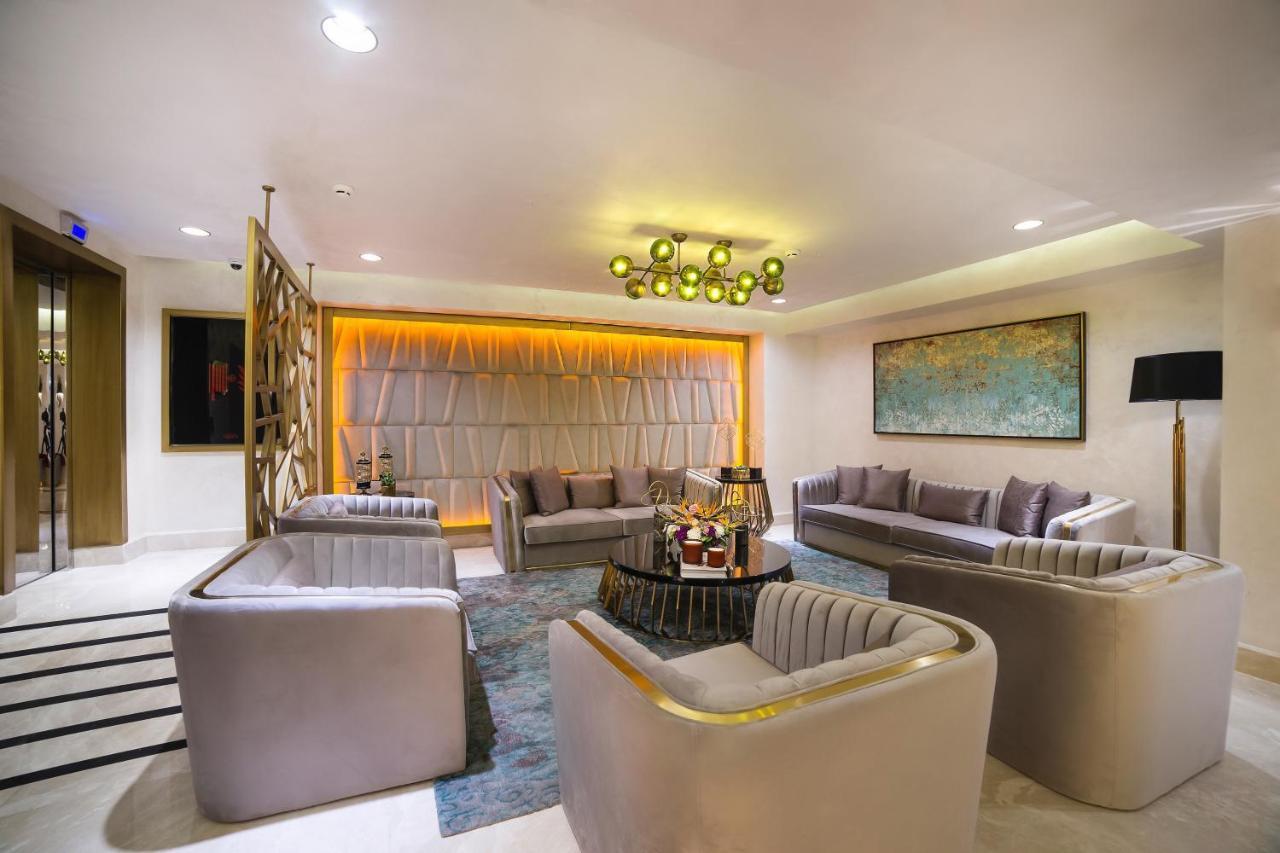 Vogue Hotel Supreme Istanbul Exterior photo A living room in a luxury apartment
